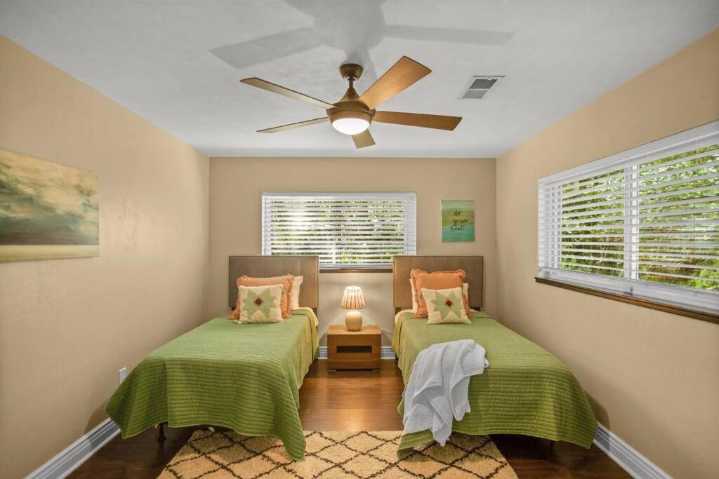 게인즈빌 Uf Sunshine House - Patio & Bbq - Chef Kitchen - Ev Car Station - Upscale Neighborhood! 빌라 외부 사진